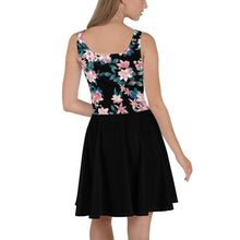 Load image into Gallery viewer, Light Pink Bloom Dress